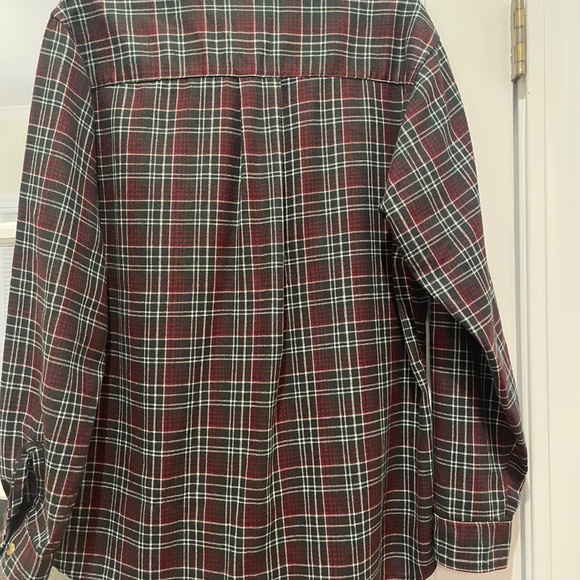 Sutter and Grant Genuine Quality Clothing Co. Flannel Shirt, Size M, Plaid - Picture 4 of 6